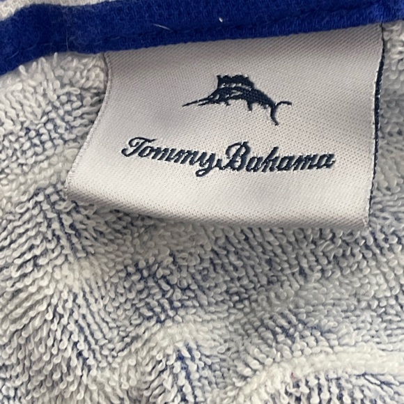 Tommy Bahama Kids Blue Striped Crab Towel Hooded Poncho 24" x 48" - Picture 4 of 5